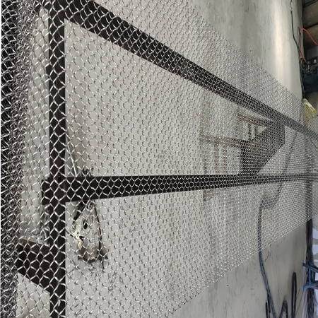 菱形網(wǎng)帶的主要材質(zhì)是什么？